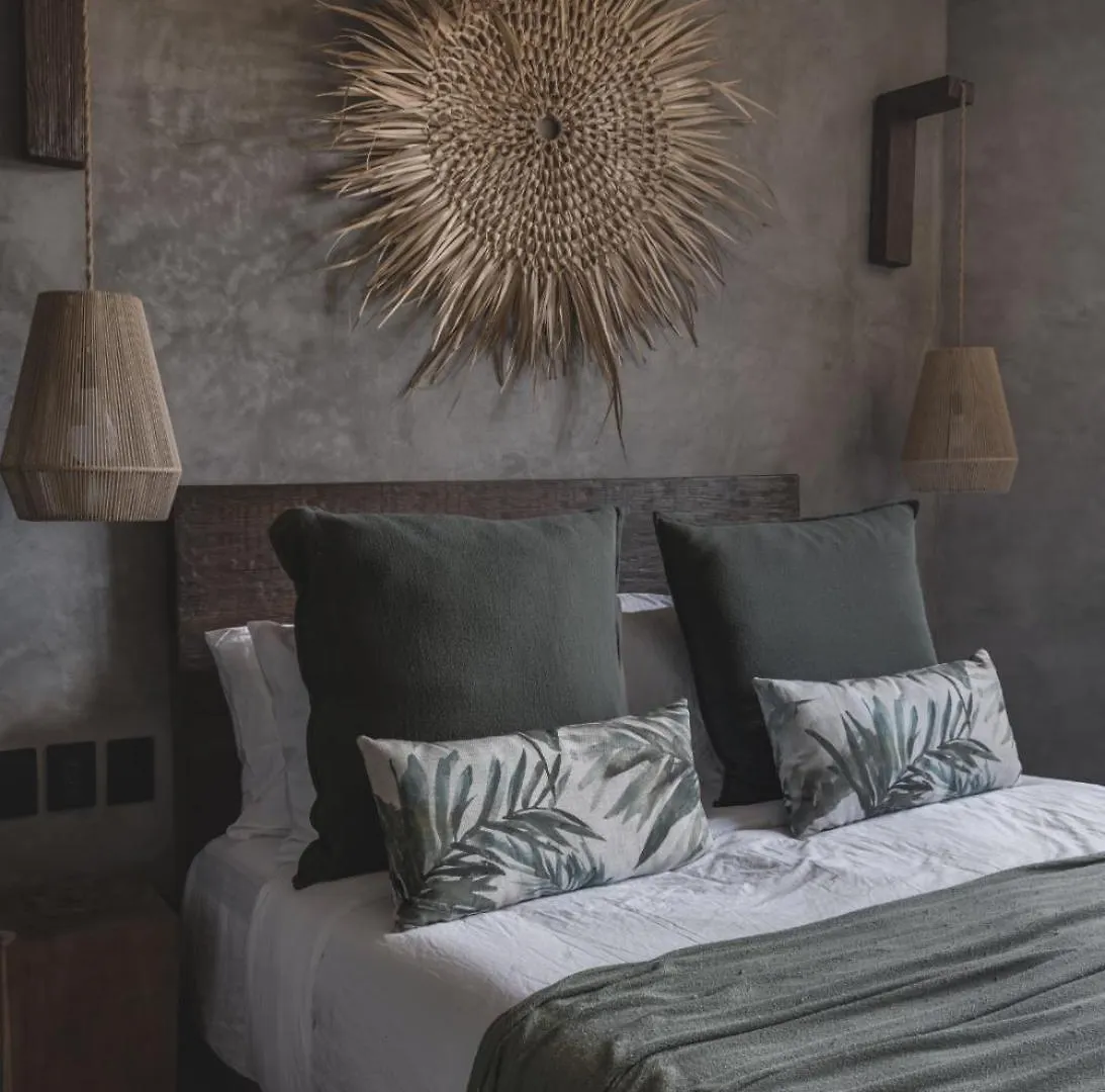Esencia Villas トゥルム 0*,